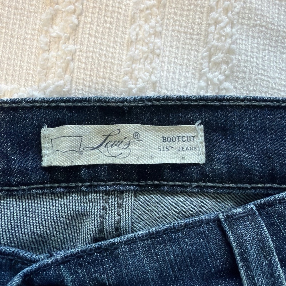 Levi's Women's 515 Bootcut Jeans Blue Medium Wash Size 12 Cotton EUC